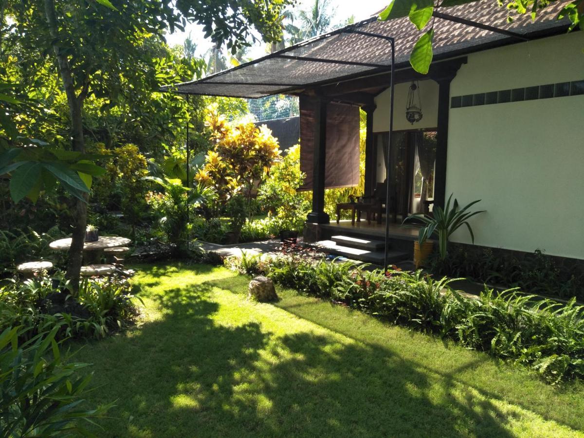 La Kubu Bali Homestay Tejakula Exterior foto